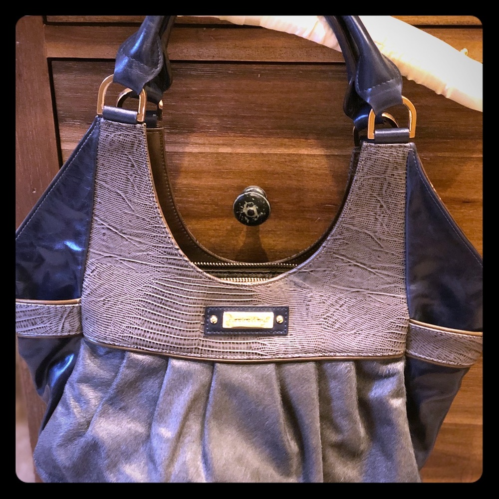 Charles David Designer Purse